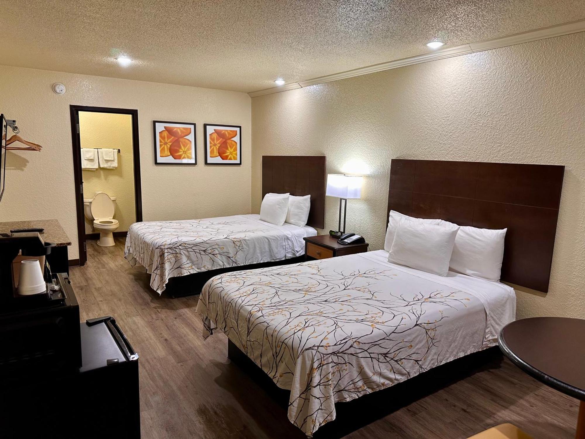 Travelers Inn Elizabeth City Exterior foto
